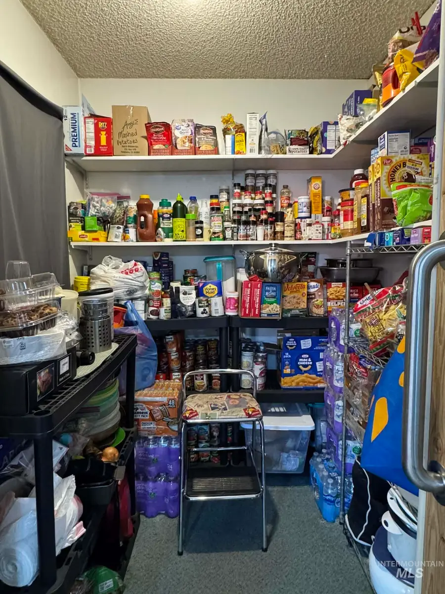 1010 Idaho St, Kamiah, ID 83536 - #3