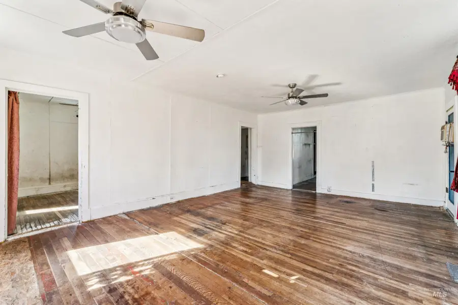 521 10th Ave N, Payette, ID 83661 - #3