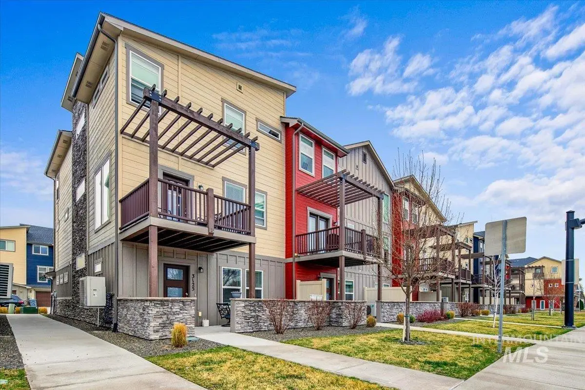 3125 N Network Ln, Boise, ID 83704 - #1