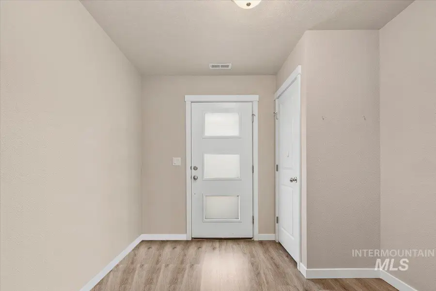 3125 N Network Ln, Boise, ID 83704 - #3