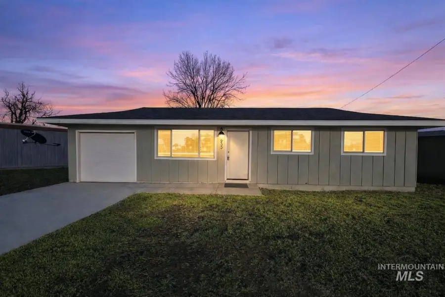 685 S 12th E, Mountain Home, ID 83647 - #2