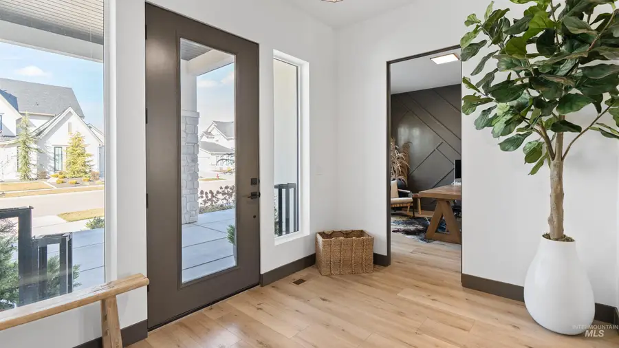 5043 W Oakford, Meridian, ID 83646 - #3