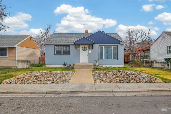 835 12th St., Clarkston, WA 99403