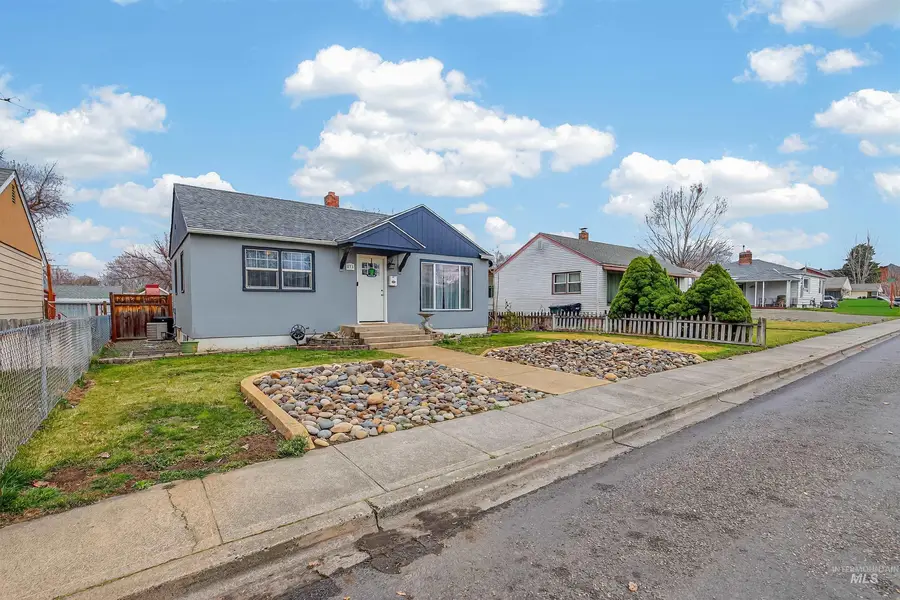 835 12th St., Clarkston, WA 99403 - #2