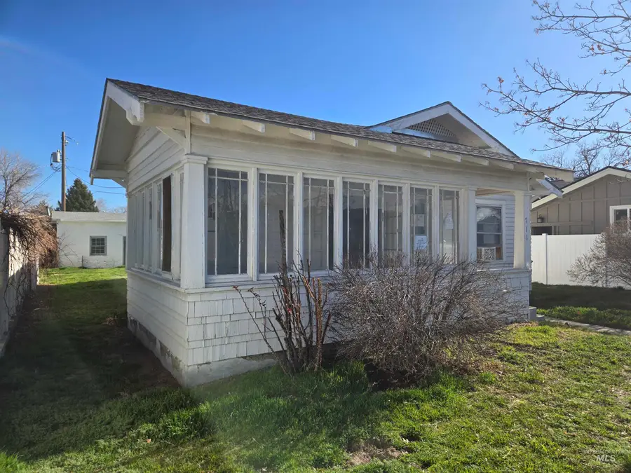 711 E 2nd Ave, Twin Falls, ID 83301 - #3