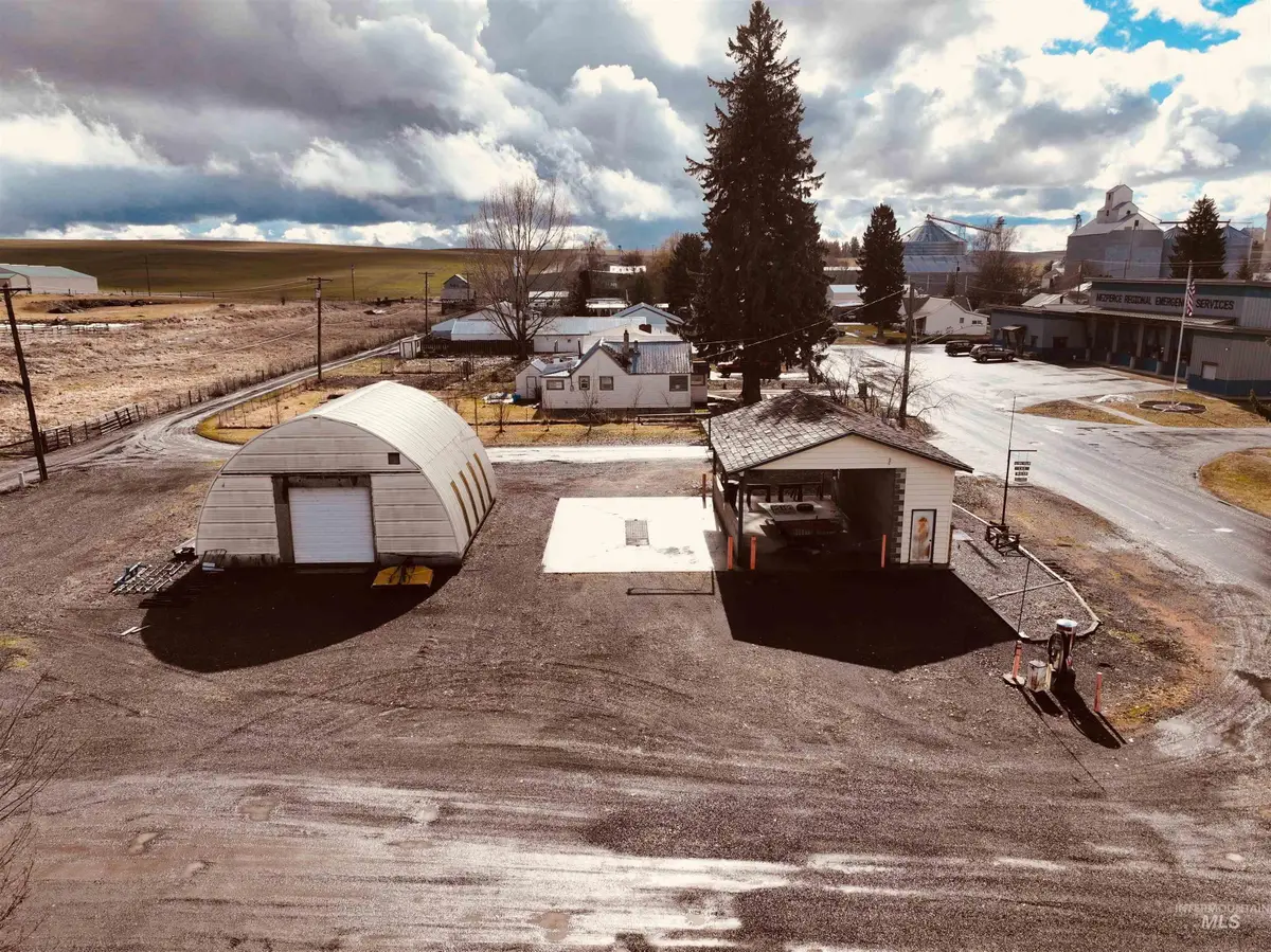 405 6th Ave, Nezperce, ID 83543 - #1