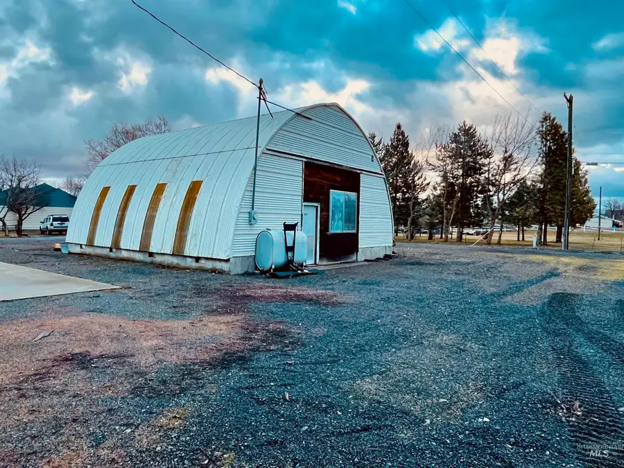 405 6th Ave, Nezperce, ID 83543 - #3