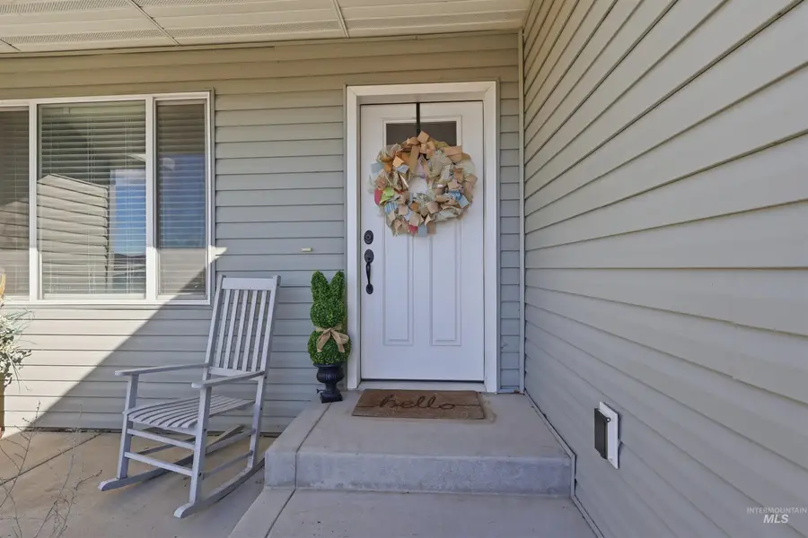 359 Miller Ave, Burley, ID 83318 - #3