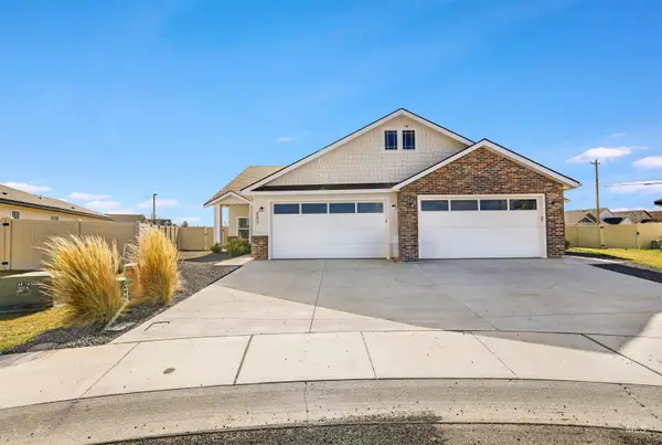 893/899 Shadowleaf, Twin Falls, ID 83301