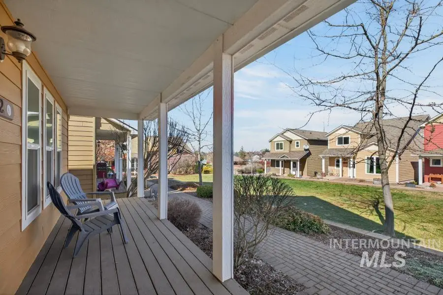 1342 Bristol, Moscow, ID 83843 - #2