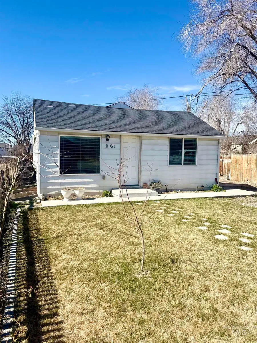 661 Jackson St., Twin Falls, ID 83301 - #2