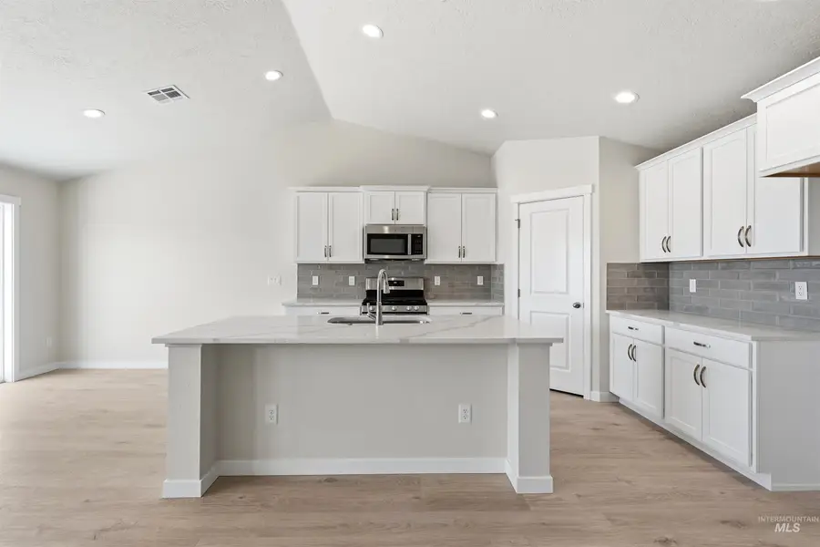 4416 Belethor Ave, Caldwell, ID 83605 - #2