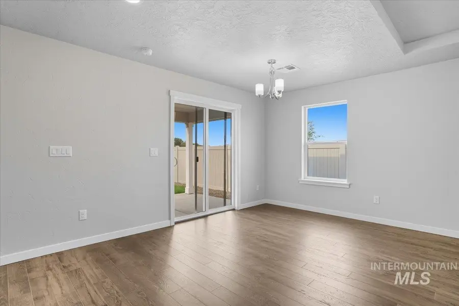 5921 N Backfire Way, Meridian, ID 83646 - #3