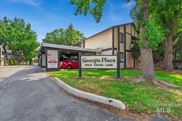 7084 W Colehaven Ln, Boise, ID 83704