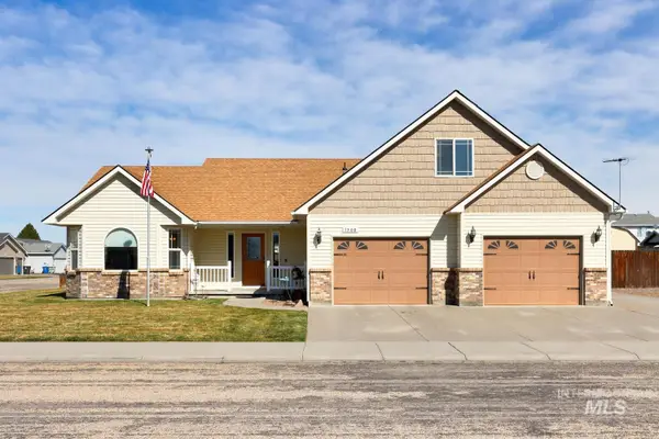 1300 NW Pintail, Mountain Home, ID 83647