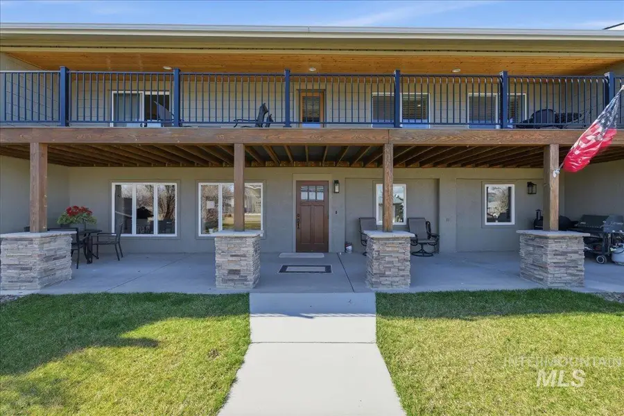 1640 S 5th W St, Mountain Home, ID 83647 - #3