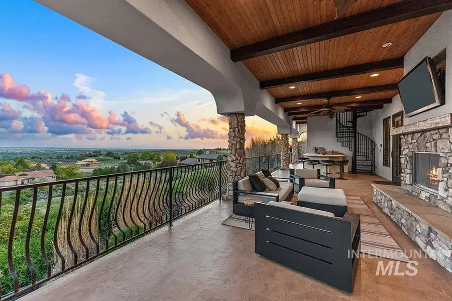 473 N Strata Via Way, Boise, ID 83712 - #2