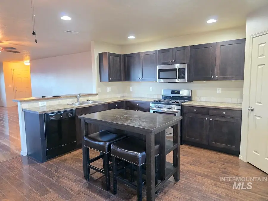 4503 Julie St, Caldwell, ID 83607 - #3