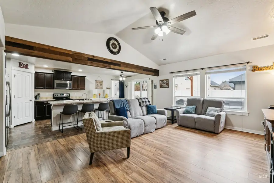 950 N Pine Brook Way, Star, ID 83669 - #2