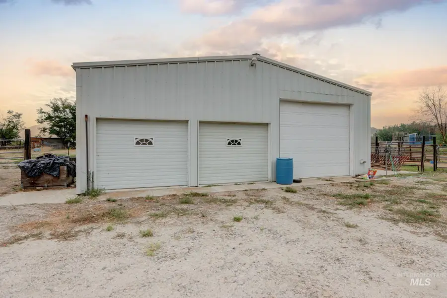 1424 Mill Rd, Emmett, ID 83617 - #2