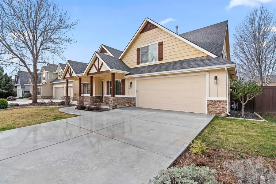 675 W Pickford St, Meridian, ID 83646 - #3