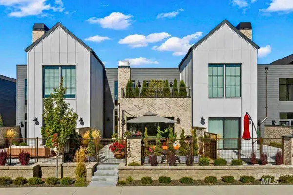 2480 W Iron Coop Street, Eagle, ID 83616