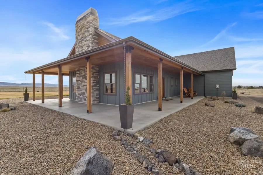 14915 W Soles Rest Creek Rd, Mountain Home, ID 83647 - #2