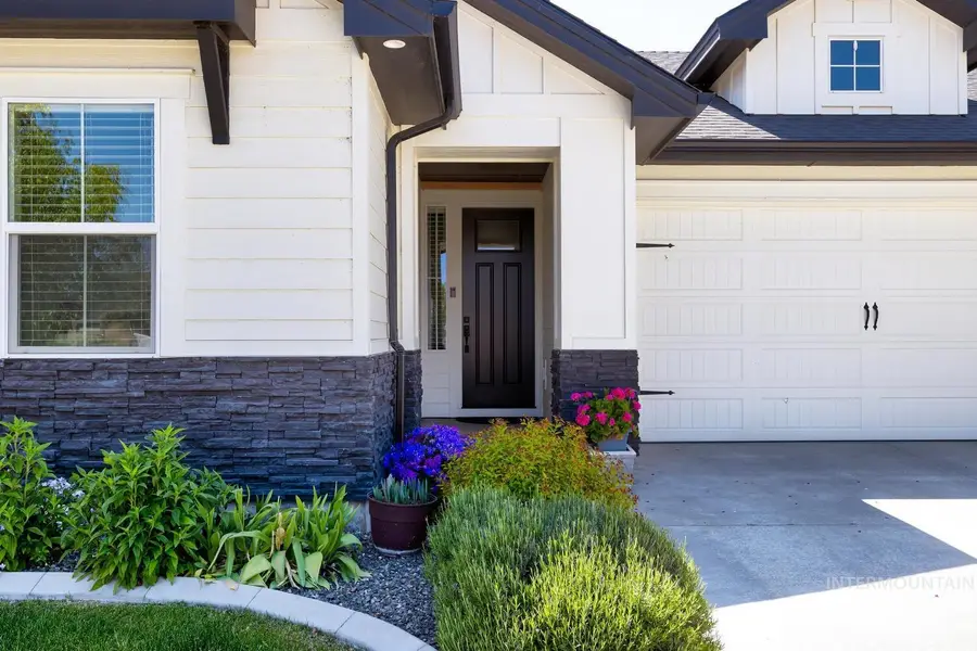 6955 N Exeter Pl, Meridian, ID 83646 - #3