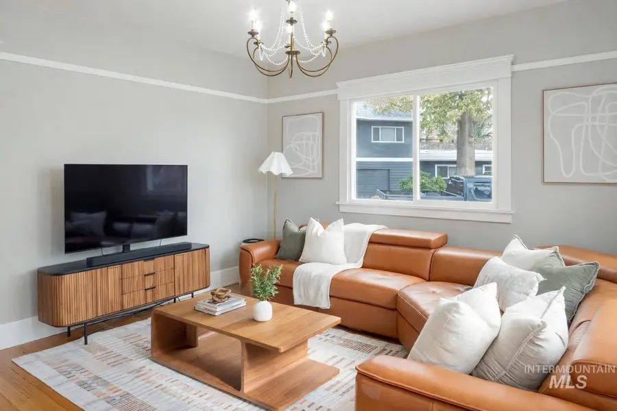 410 E Jefferson St, Boise, ID 83712 - #3