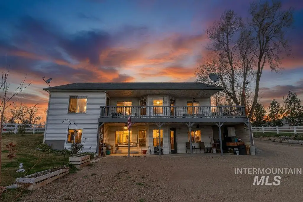 803 S Boise, Glenns Ferry, ID 83623 - #1