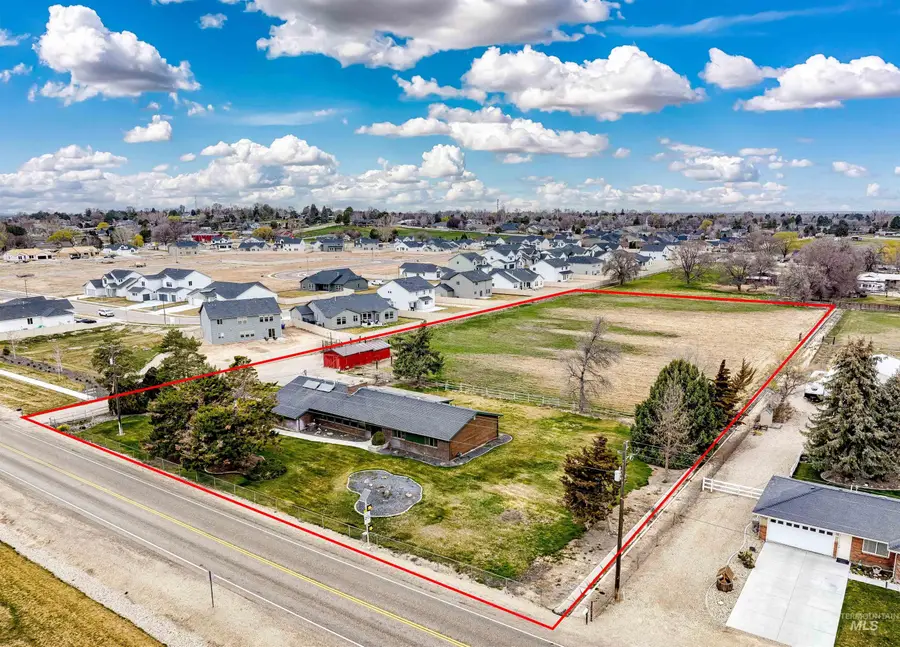 1124 E Lewis Ln, Nampa, ID 83686 - #2