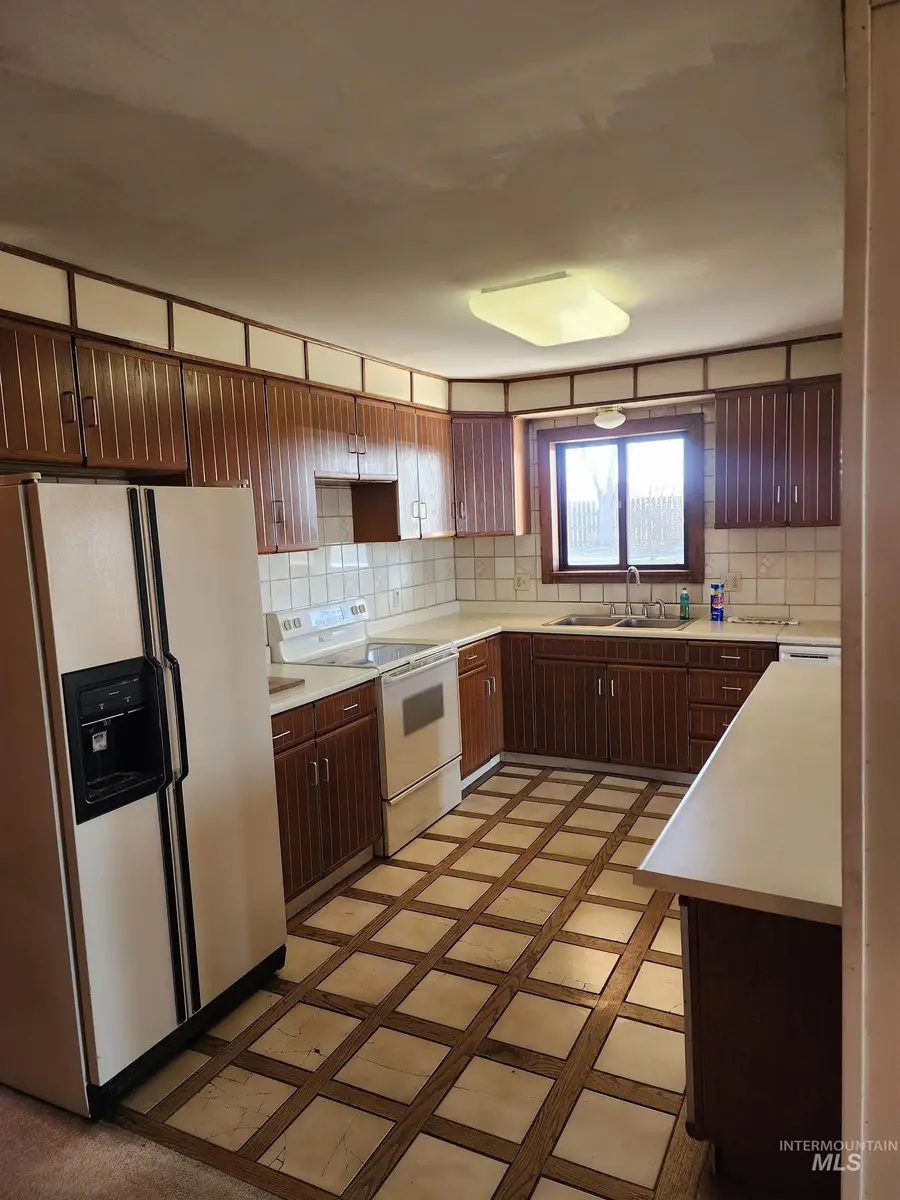 11382 W Desert Duck Ave, Mountain Home, ID 83647 - #3