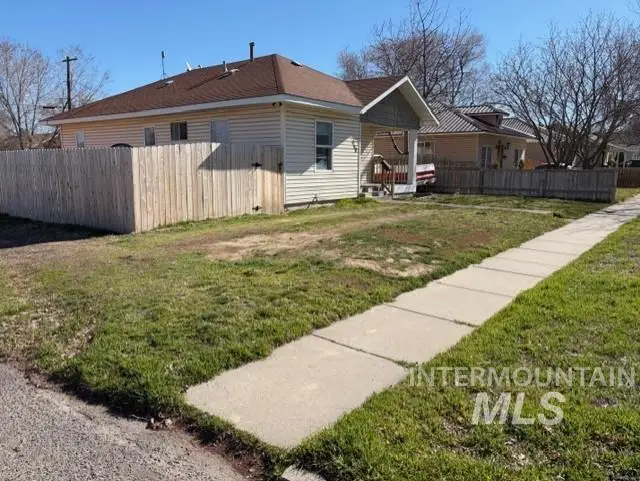 460 3rd Ave N, Twin Falls, ID 83301 - #2
