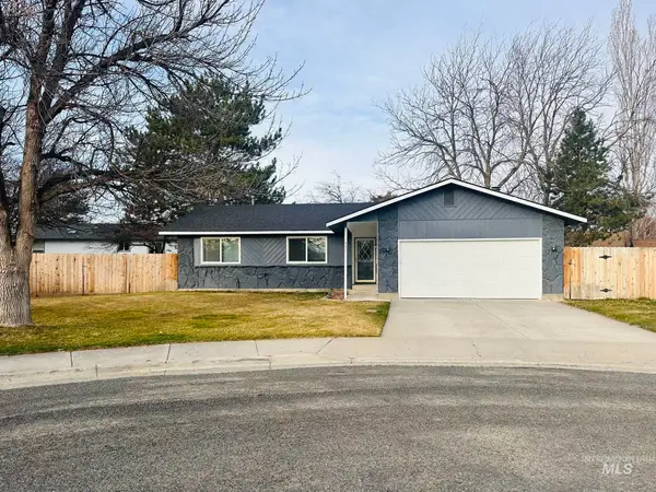 551 Park Meadows Cir, Twin Falls, ID 83301