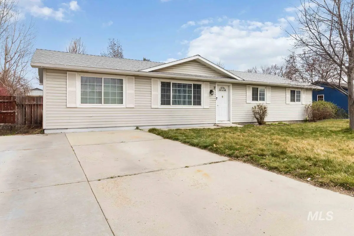 7 Brice Ave W, Middleton, ID 83644 - #1