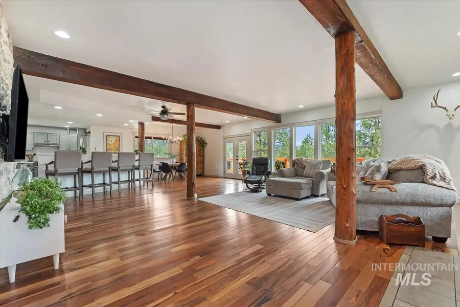 6 E Beck Rd, Garden Valley, ID 83622 - #2