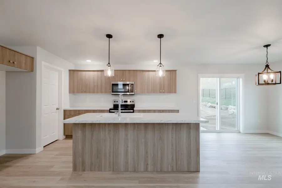 27 S Sweetgrass Pl, Nampa, ID 83651 - #3