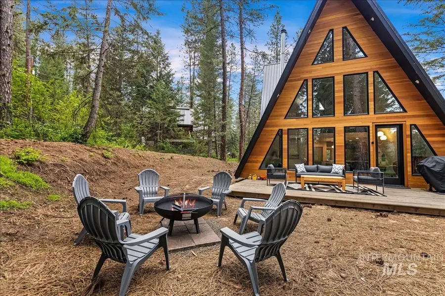 64 Fairway Dr, Garden Valley, ID 83622 - #2