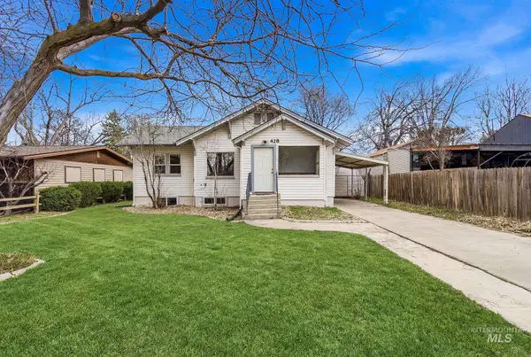 428 S Almond St, Nampa, ID 83686