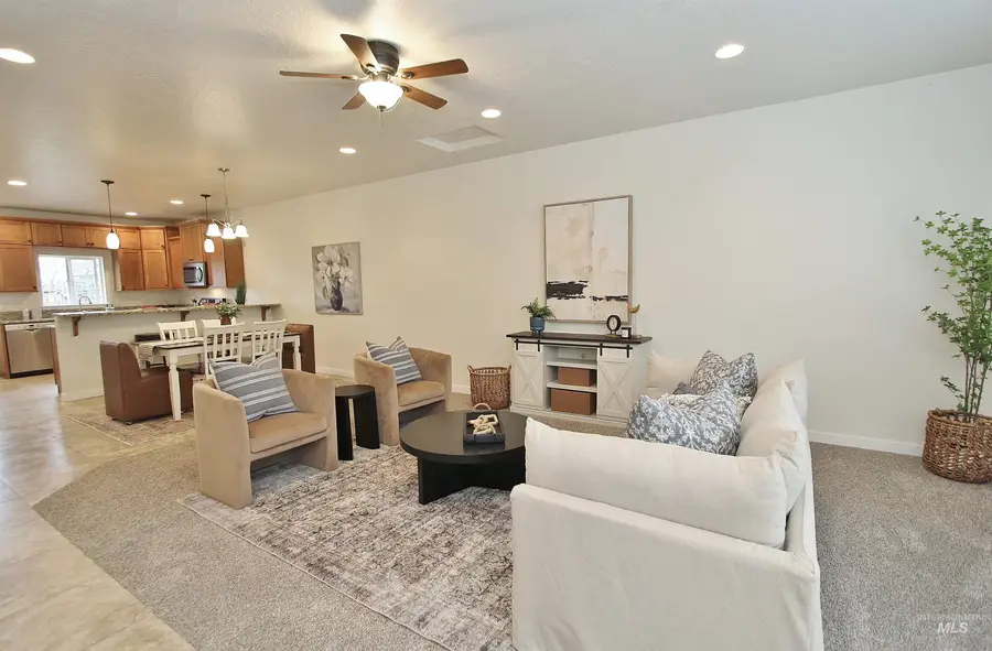 844 W Rollins St, Boise, ID 83706 - #3