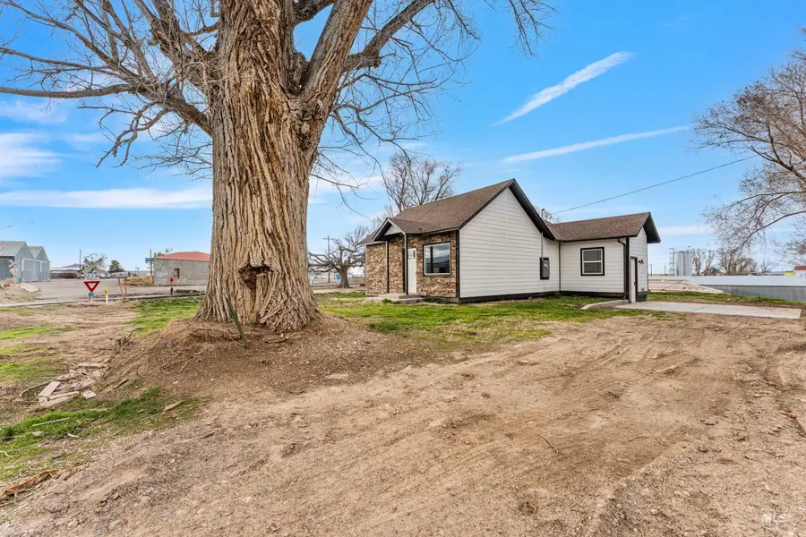 203 Boyd Street E, Murtaugh, ID 83344 - #2