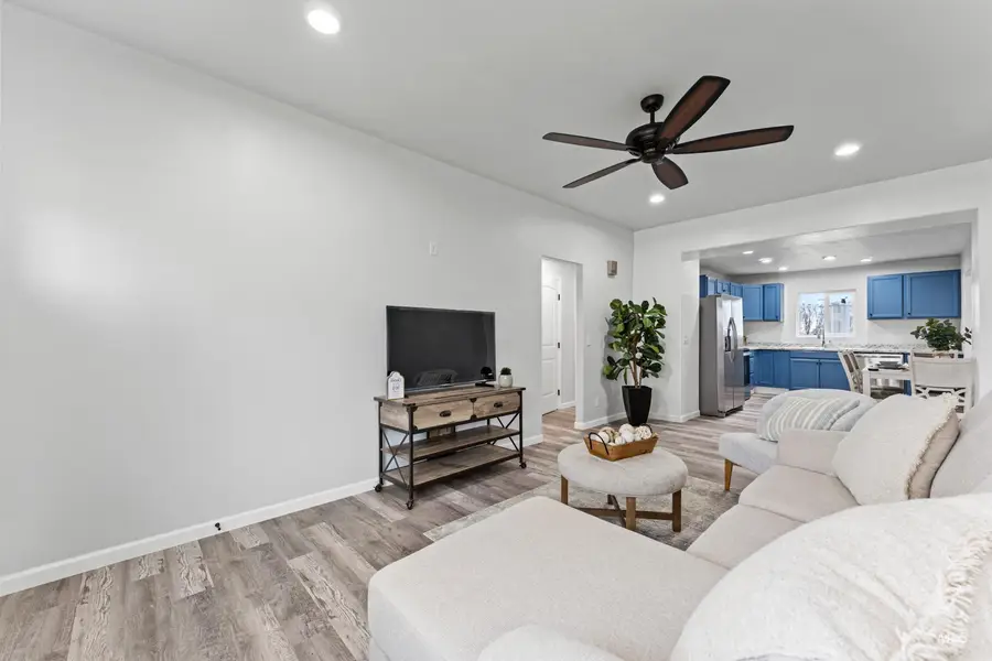 203 Boyd Street E, Murtaugh, ID 83344 - #3