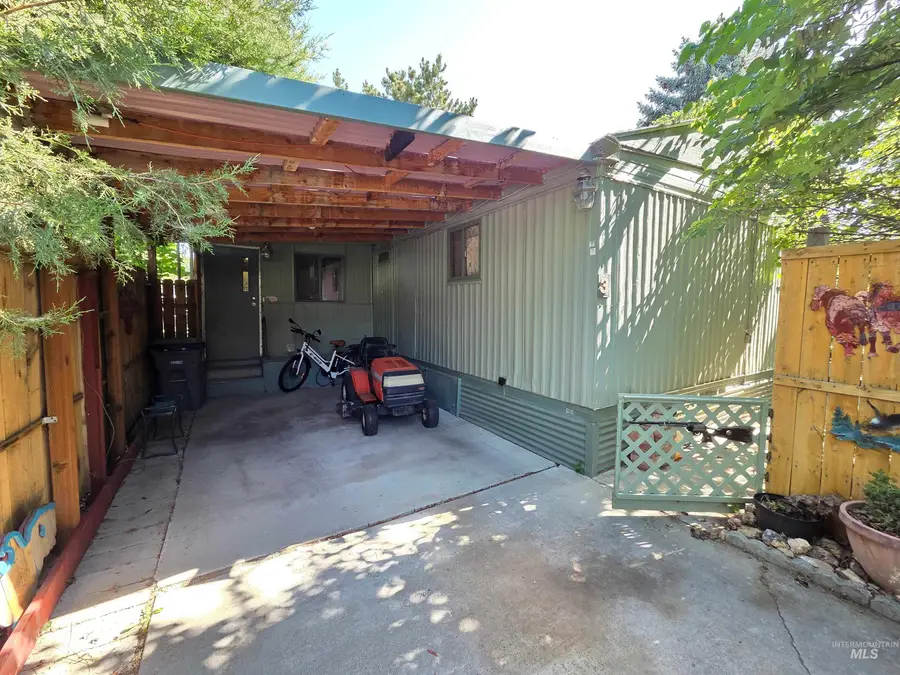 1715 W Flamingo Ave Trlr 3 #TRLR 3, Nampa, ID 83651 - #3