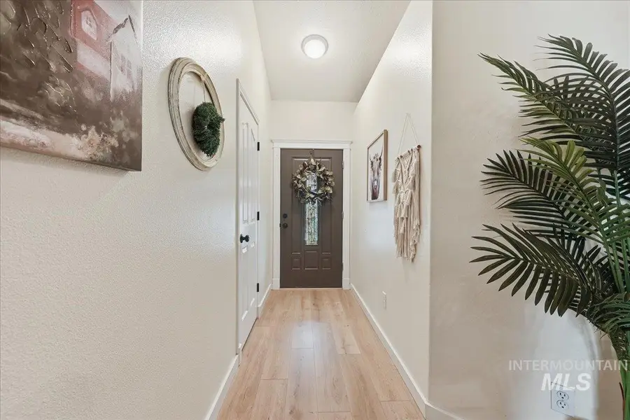 1219 W Eagle Ave, Nampa, ID 83651 - #3