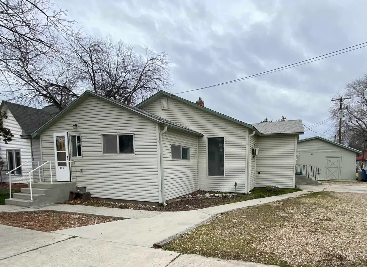 520 S 3rd Ave, Caldwell, ID 83605 - #1