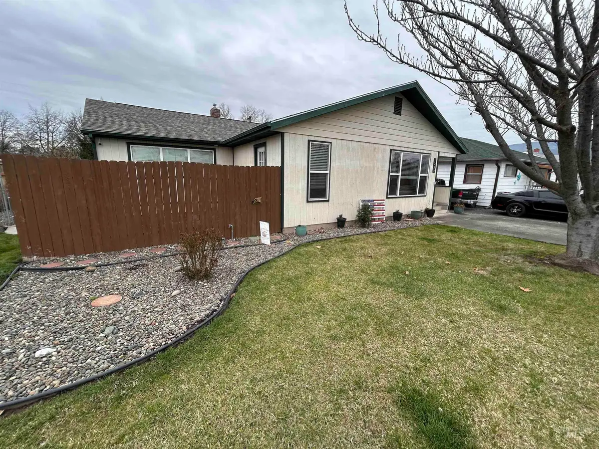 1220 4th St, Clarkston, WA 99403 - #1