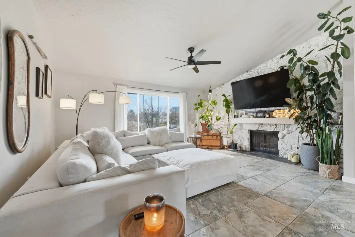 2994 S Ithaca Ave, Boise, ID 83709 - #1