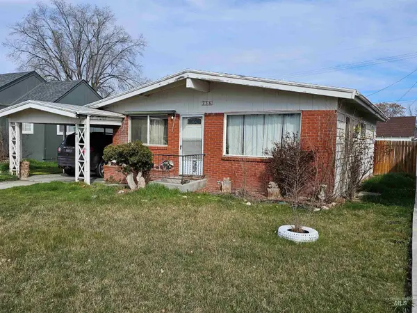 236 Meffan Ave, Nampa, ID 83651