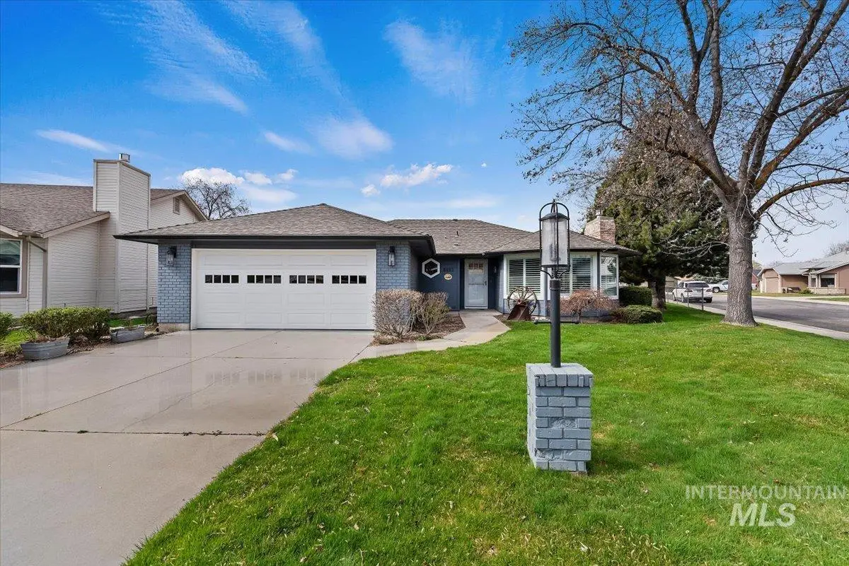 8483 Willowcourt Drive, Garden City, ID 83714 - #1