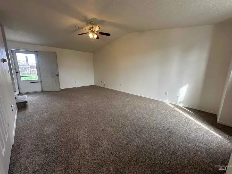 2807 Laurel Way, Nampa, ID 83686 - #2